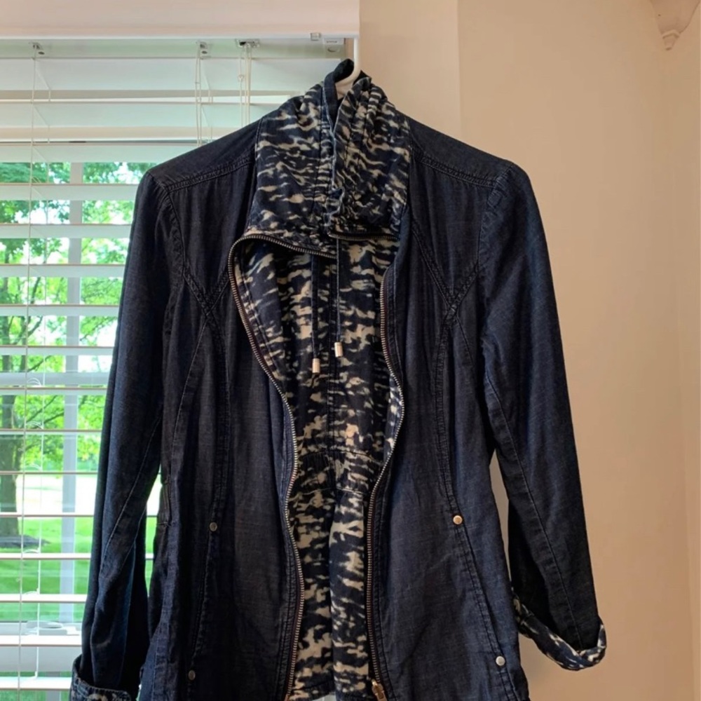 Women’s bundle size small - Picture 5 of 8